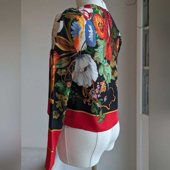 Silk Rose Garden Print Blouse - Picture 4 of 11